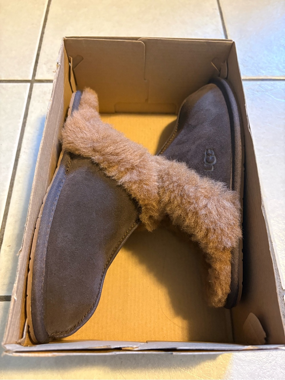 UGG Scuffette II - Picture 6 of 9